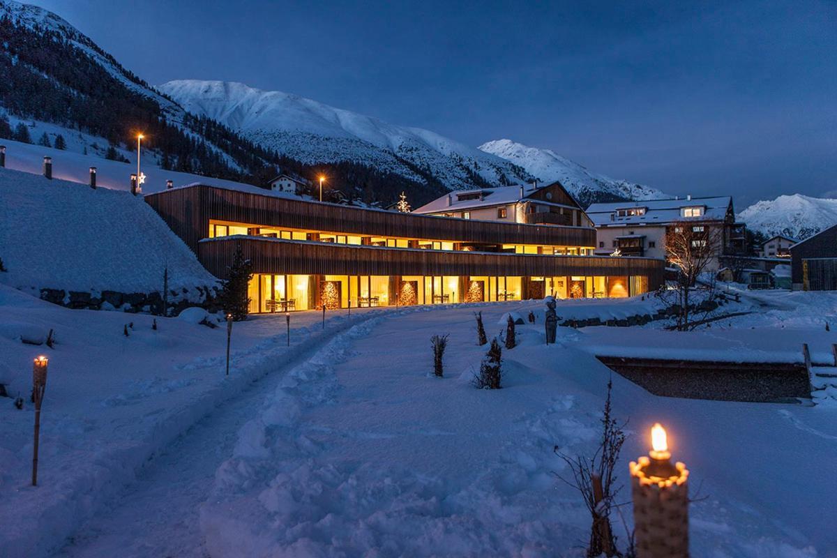 Relais & Chateaux In Lain Hotel Cadonau Brail Exteriör bild